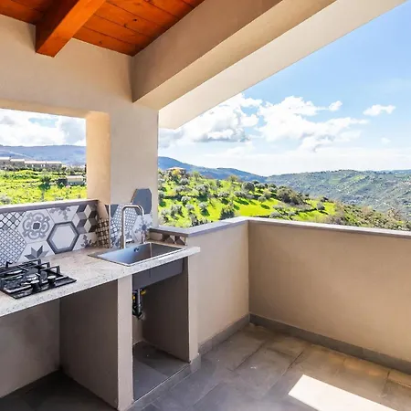Lovely In With Wifi Holiday home