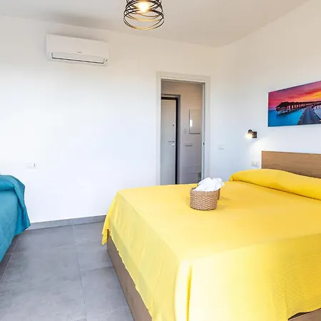 Hébergement de vacances In With House Sea View Laureana Cilento