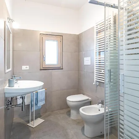 Lovely In With Wifi Holiday home Laureana Cilento