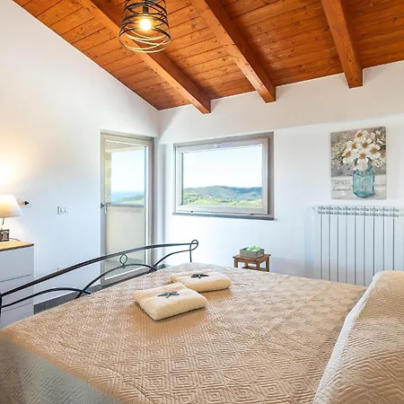 Lovely In With Wifi Holiday home *